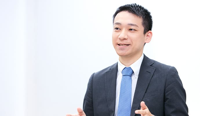 インタビュー