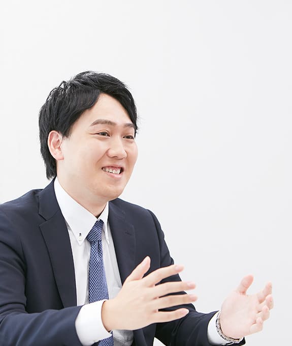 インタビュー