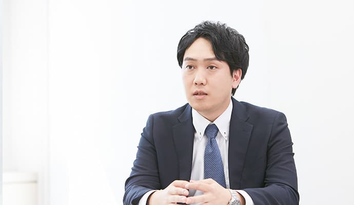 インタビュー